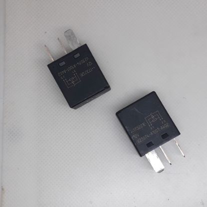 V23074-A1001-A402 12V 30A SPDT 4PIN SCHRACK Oto RÖLE resmi