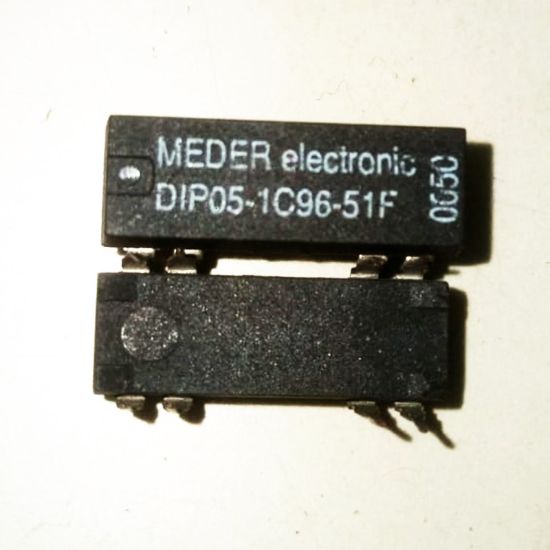 DIP05-1C96-51F 5V 1A MEDER Reed RÖLE resmi