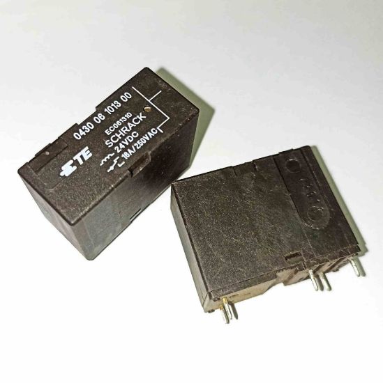 0430 06 1013 00 24V 16A 1C 5PIN SCHRACK GÜÇ RÖLE resmi