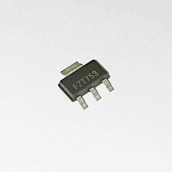 FZT753 SOT223 SMD ENTEGRELER resmi