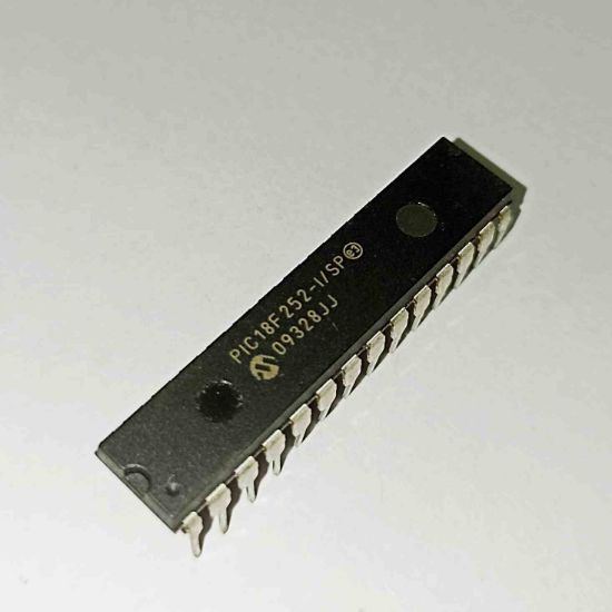PIC18F252-I/SP DIP MOTOROLA ENTEGRELER resmi