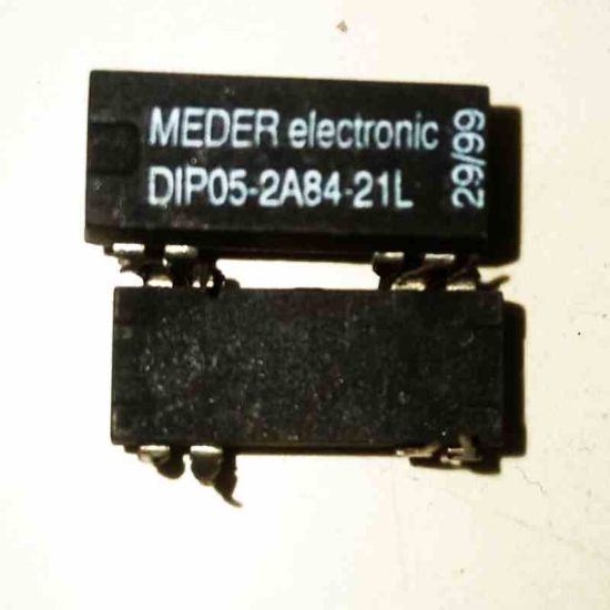 DIP05-2A84-21L 5V 1A MEDER Reed RÖLE resmi