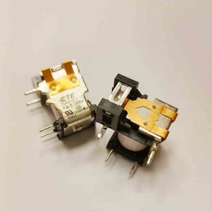 T9AN1012-12 12V 30A SPST 4PIN SCHRACK GÜÇ RÖLE resmi