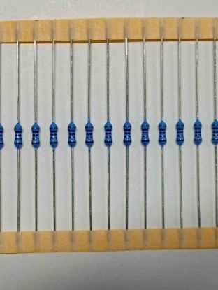 RN0.6W100RF50PPM 100R 0.6W DİRENÇ resmi