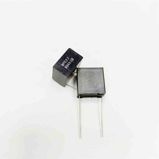 684K 680NF 250V  15mm POLYESTER PANASONIC resmi