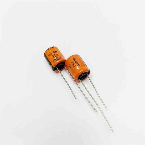 100MF 35V 10x12 NİPPON ELKO KONDANSATÖR resmi