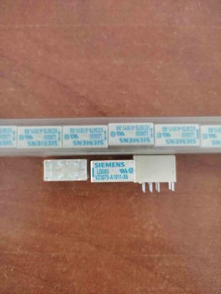 V23079-A1011-X6 4,5V 1A 2C MİNİ SIEMENS Mini RÖLE resmi