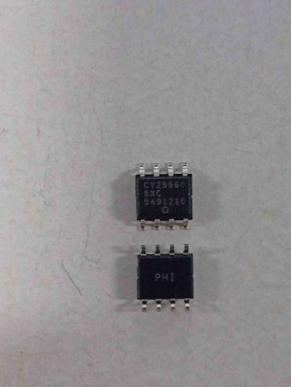 CY25560 CYPRESS TRİMER ENTEGRELER resmi