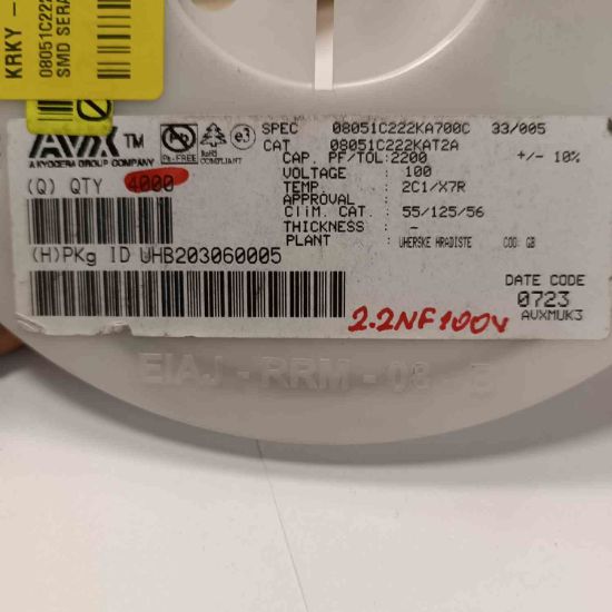 08051C222KAT2A 220PF 100V 805 AVX SMD SERAMİK KONDANSATÖR resmi