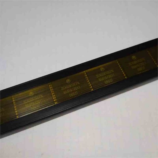 ZC400810CFN PLCC MOTOROLA SMD ENTEGRELER resmi