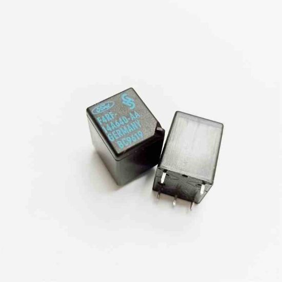 V23072-C1061-X121 12V 25A SIEMENS Oto RÖLE resmi