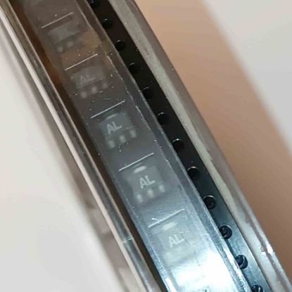 BCX53-16TA 1A 80V SOT89  TRANSİSTÖR resmi