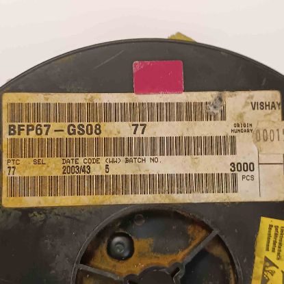 BFP67-GS08-77 50mA 10V SOT143 SMD TRANSİSTÖR resmi