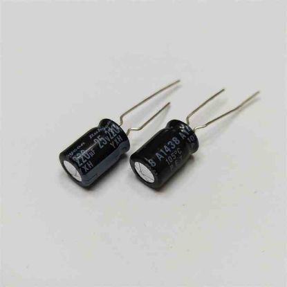 220MF 25V 7x12.5 105 ELKO KONDANSATÖR resmi
