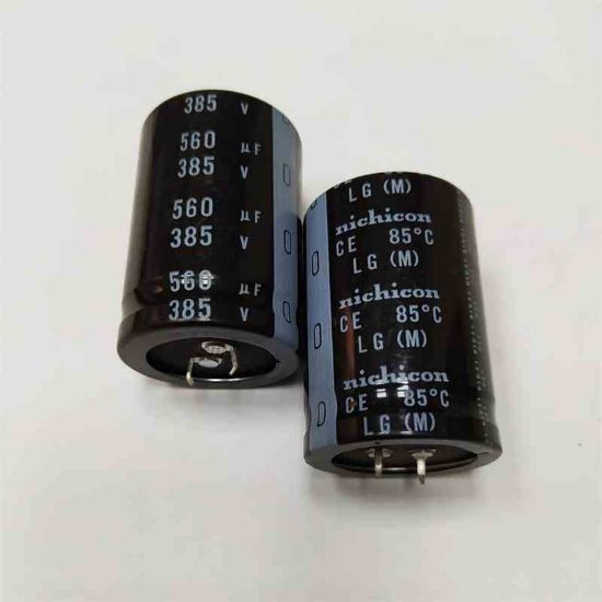 560MF 385V 35x50 NICHICON ELKO KONDANSATÖR resmi