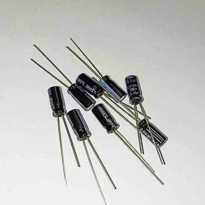 SMG100VB3.3M 3.3MF 100V 5x11 85 NIPPON ELKO KONDANSATÖR resmi
