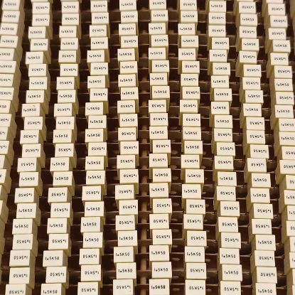 R82CC4150DQ60K 1.5MF 50V 5mm %10 KEMET POLYESTER KONDANSATÖR resmi
