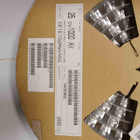 CE1E102MWVANG 1000MF 25V 12.5x15 SANYO SMD KONDANSATÖR resmi