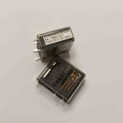 SGR462048VDC 48V 8A 1C 5PIN ELESTA GÜÇ RÖLE resmi