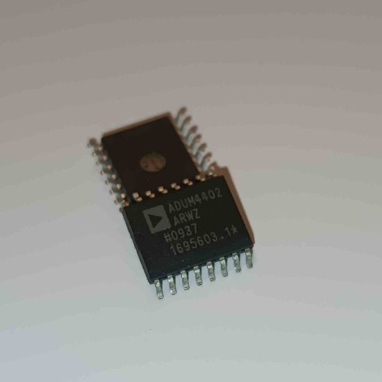 ADUM4402 SMD ENTEGRELER resmi