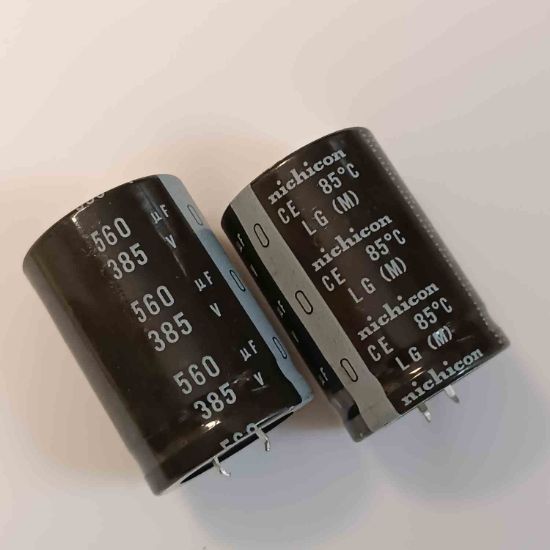560MF 385V 35x50 NICHICON ELKO KONDANSATÖR resmi