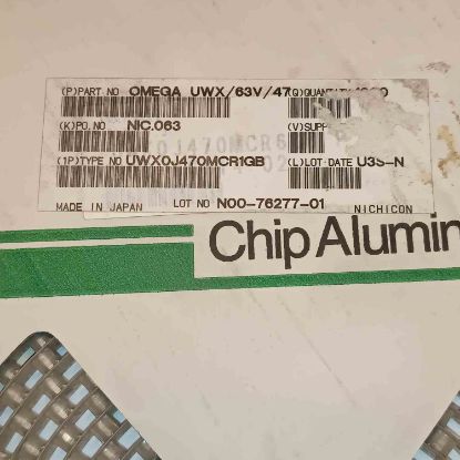 UWX0J470MCR1GB 47MF 6.3V 5x5 SMD KONDANSATÖR resmi