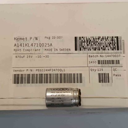 PEG124HF3470QL1 470MF 25V 105 KEMET AXIYEL KONDANSATÖR resmi
