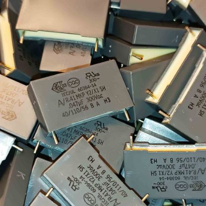 R413N2470JH00K 47NF 300VAC 22.5 10%|R.41 KEMET POLYESTER KONDANSATÖR resmi