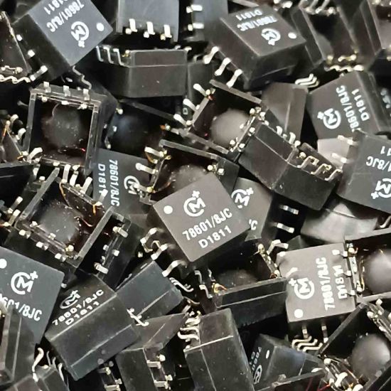 78601/8JC 850µH PULSE 0.375" Lx 0.354" W(9.52mmx9.00mm) 0.250" (6.35mm) BOBİN resmi