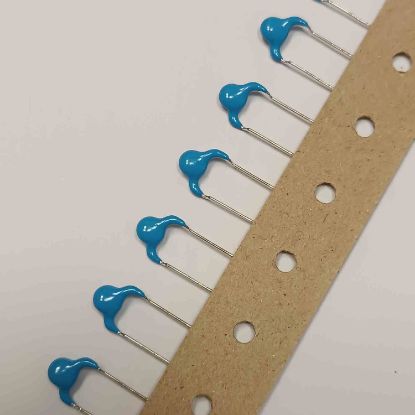 DE2E3KY102MN3AM02 1NF 250VAC 7.5mm SERAMIK MURATA SERAMİK KONDANSATÖR resmi