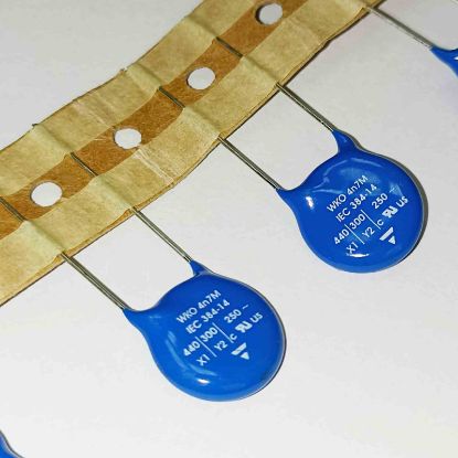 4.7NF 440VAC 10mm SERAMİK KONDANSATÖR resmi