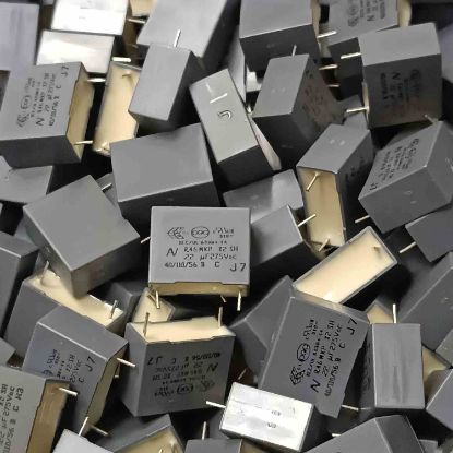 R46KI3220JBM1J 220NF 275VAC 15 0.05 KEMET POLYESTER KONDANSATÖR resmi