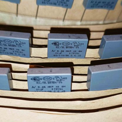 R46KI2100CK01M 10NF 275VAC 15 0.2 KEMET POLYESTER KONDANSATÖR resmi