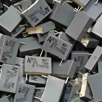 R76QI2220SE40K 22NF 1000V 15 0.1 KEMET POLYESTER KONDANSATÖR resmi