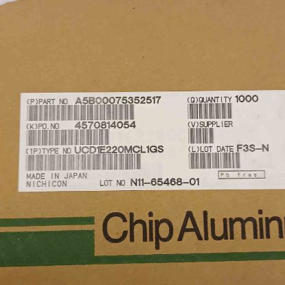 UCD1E220MCL 22MF 25V 5.3x5.3 SMD KONDANSATÖR resmi