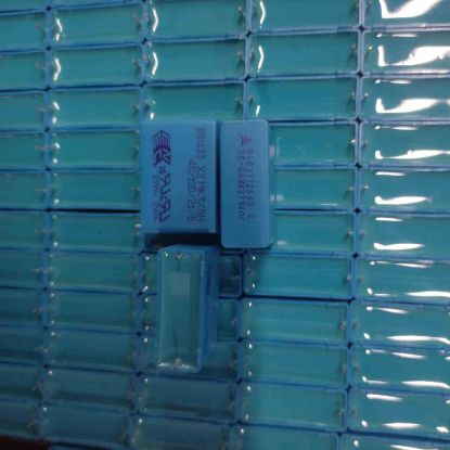 B81133C1684K3 680NF 275VACx2 27,5mm POLYESTER KONDANSATÖR resmi