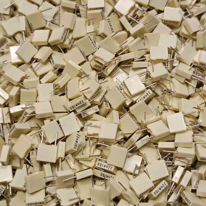 R82EC2220AA50K 22NF 100V 5 0.1 KEMET POLYESTER KONDANSATÖR resmi