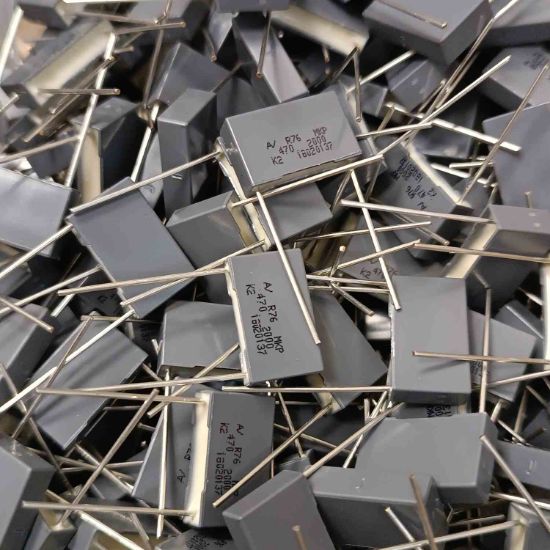 R76UI0470DQ00J 470PF 2000V 15 0.05 KEMET POLYESTER KONDANSATÖR resmi