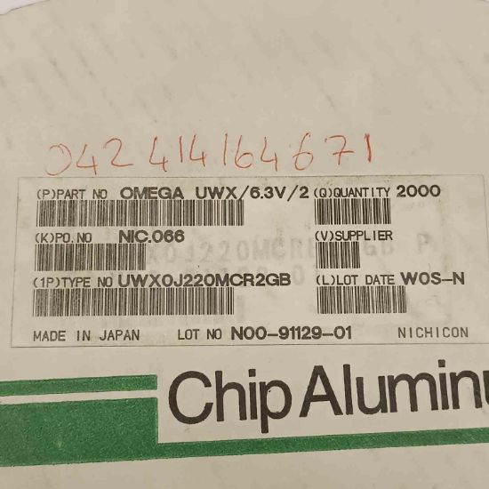 UWXOJ220MCR2B 22MF 6.3V NICHICON SMD KONDANSATÖR resmi