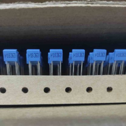 B32529S184J834 180NF 63V 5mm POLYESTER KONDANSATÖR resmi