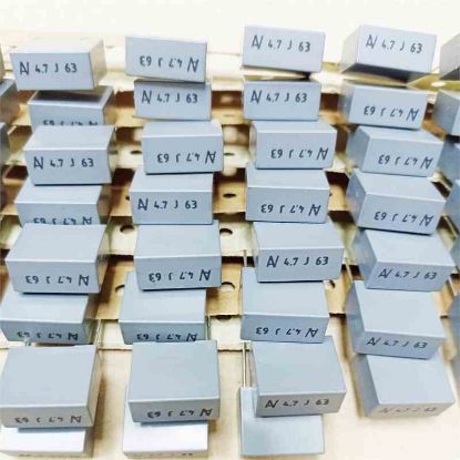 R60DI4470DQ30J 4.7MF 63V 15mm 0.05 KEMET POLYESTER KONDANSATÖR resmi