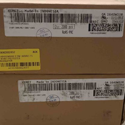 F881KH222M300C 2.2NF 300VAC 7.5 0.2 KEMET POLYESTER KONDANSATÖR resmi