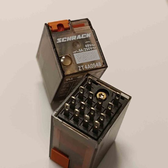 ZT4A0548 48V 5A 4C 14PIN SCHRACK GÜÇ RÖLE resmi