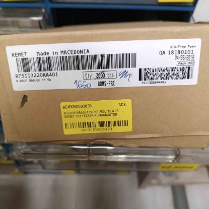 R75II3220AA40J 220NF 250V 15 0.05 KEMET POLYESTER KONDANSATÖR resmi