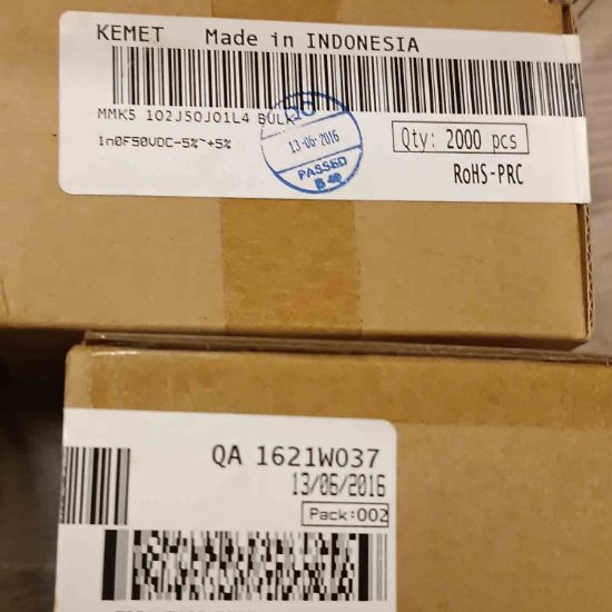 MMK5 102J50J01L4 BULK 15NF 50V 5 0.05 KEMET POLYESTER KONDANSATÖR resmi