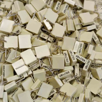 R82EC2680AA60J 68NF 100V 5mm 0.05 KEMET POLYESTER KONDANSATÖR resmi