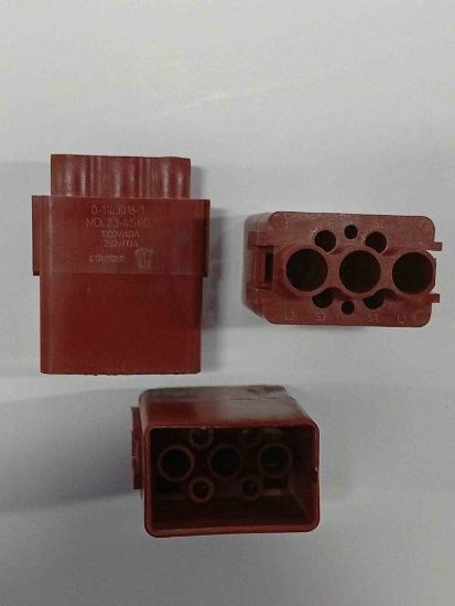 1103018-1 TYCO KONNEKTÖR resmi