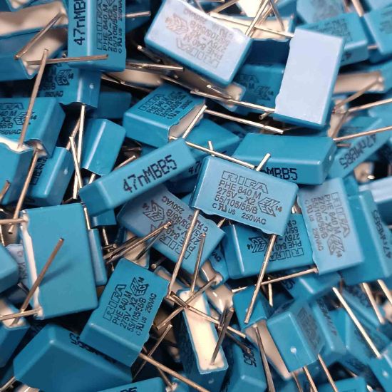 PHE840MB5470MB04R17 47NF 275VAC 15 0.2 KEMET POLYESTER KONDANSATÖR resmi