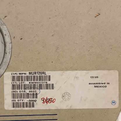 MUR120RL 200V 1A MOTOROLA DİYOT resmi