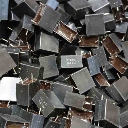 155J 1.5MF 450V 15mm POLYESTER resmi